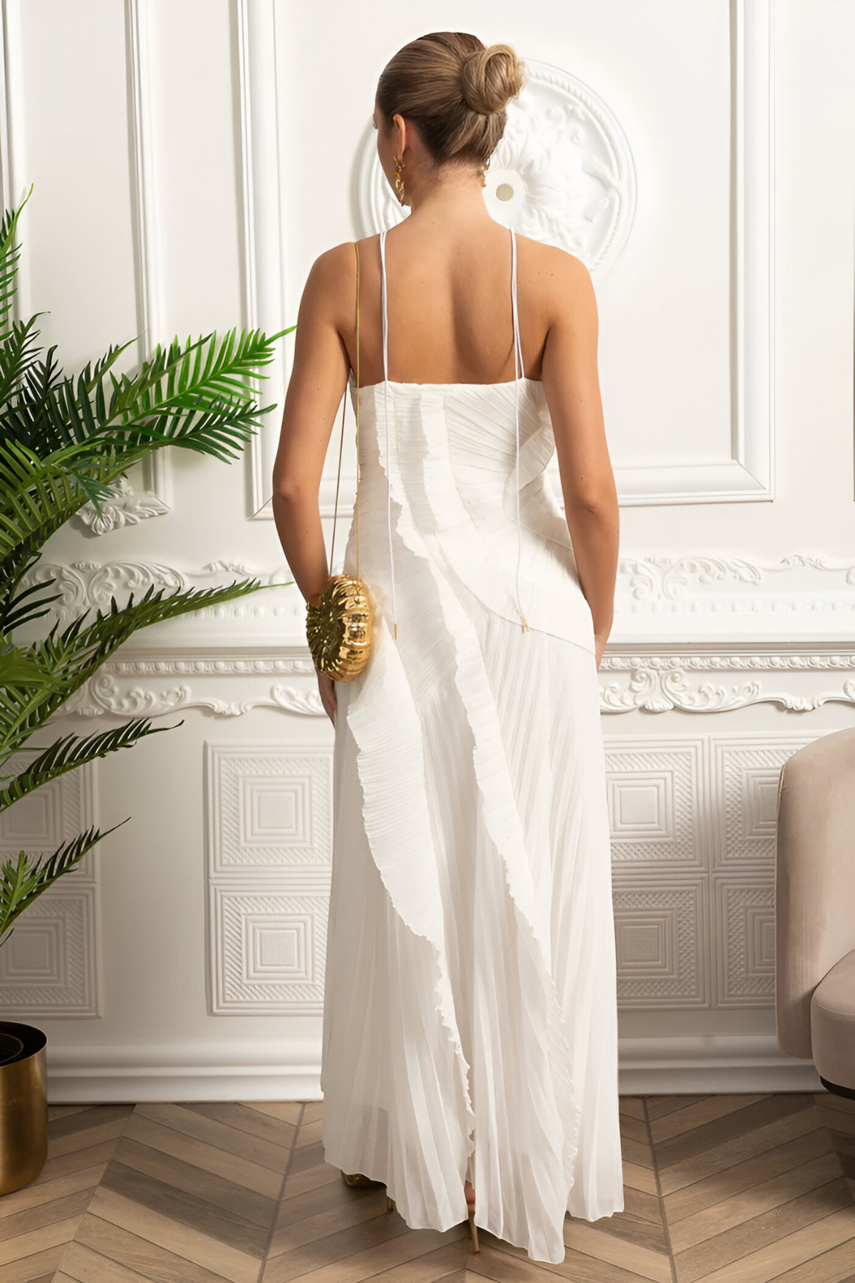 Valerie™ | Geplooide Halter Midi-jurk met Watervalvolants