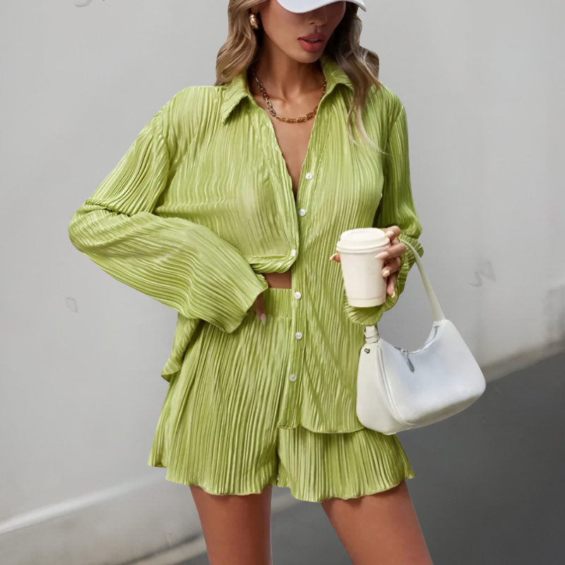 Fay™ | Co-ord set met lange mouwen en zwierige short