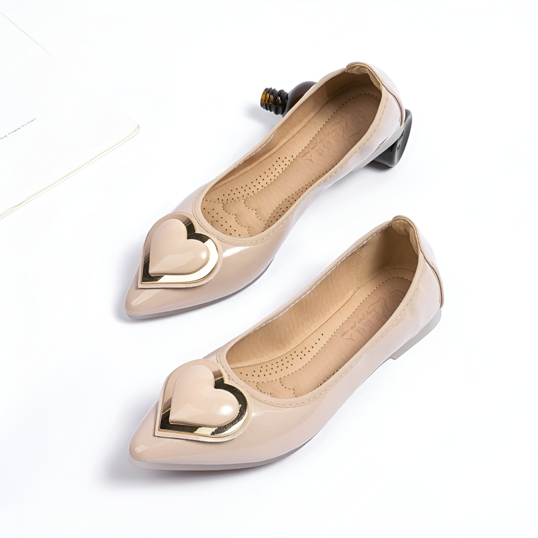 Amora™ | Ballerina's met Hartdetail