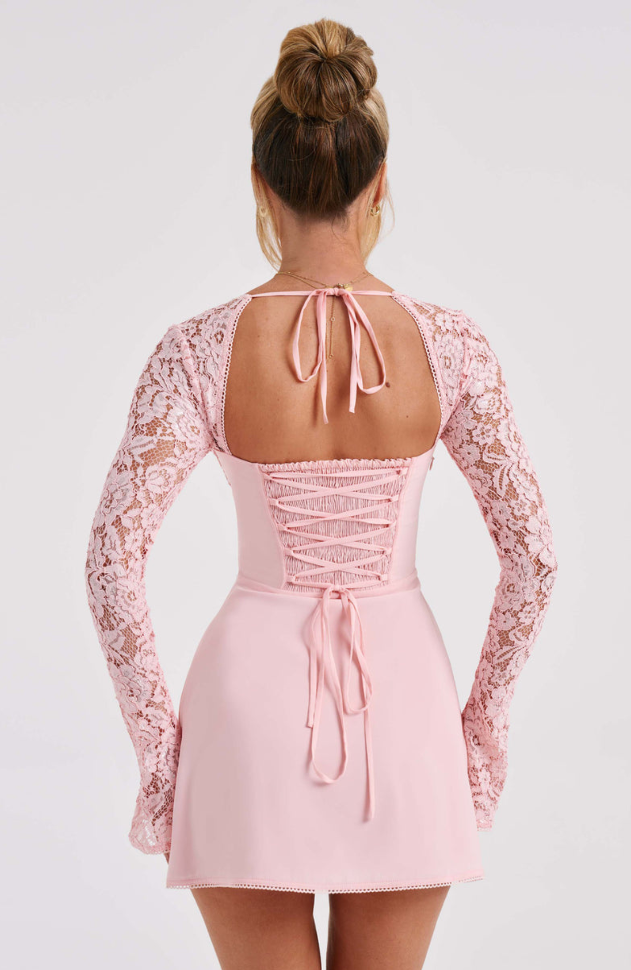 Johanna™ | Elegante Mini-jurk met Kantmouwen