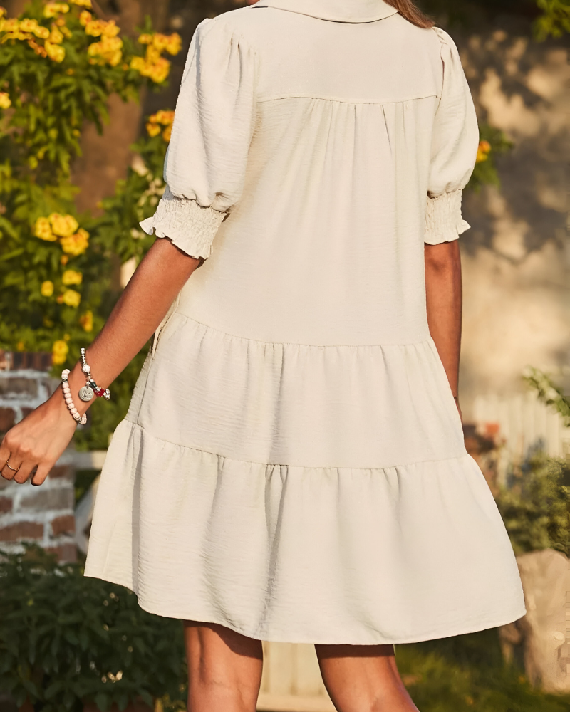 Nola™ | Casual korte jurk met V-hals en rufflemouwen