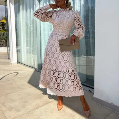 Juul™ | Stijlvolle Midi-jurk van Luxe Kant